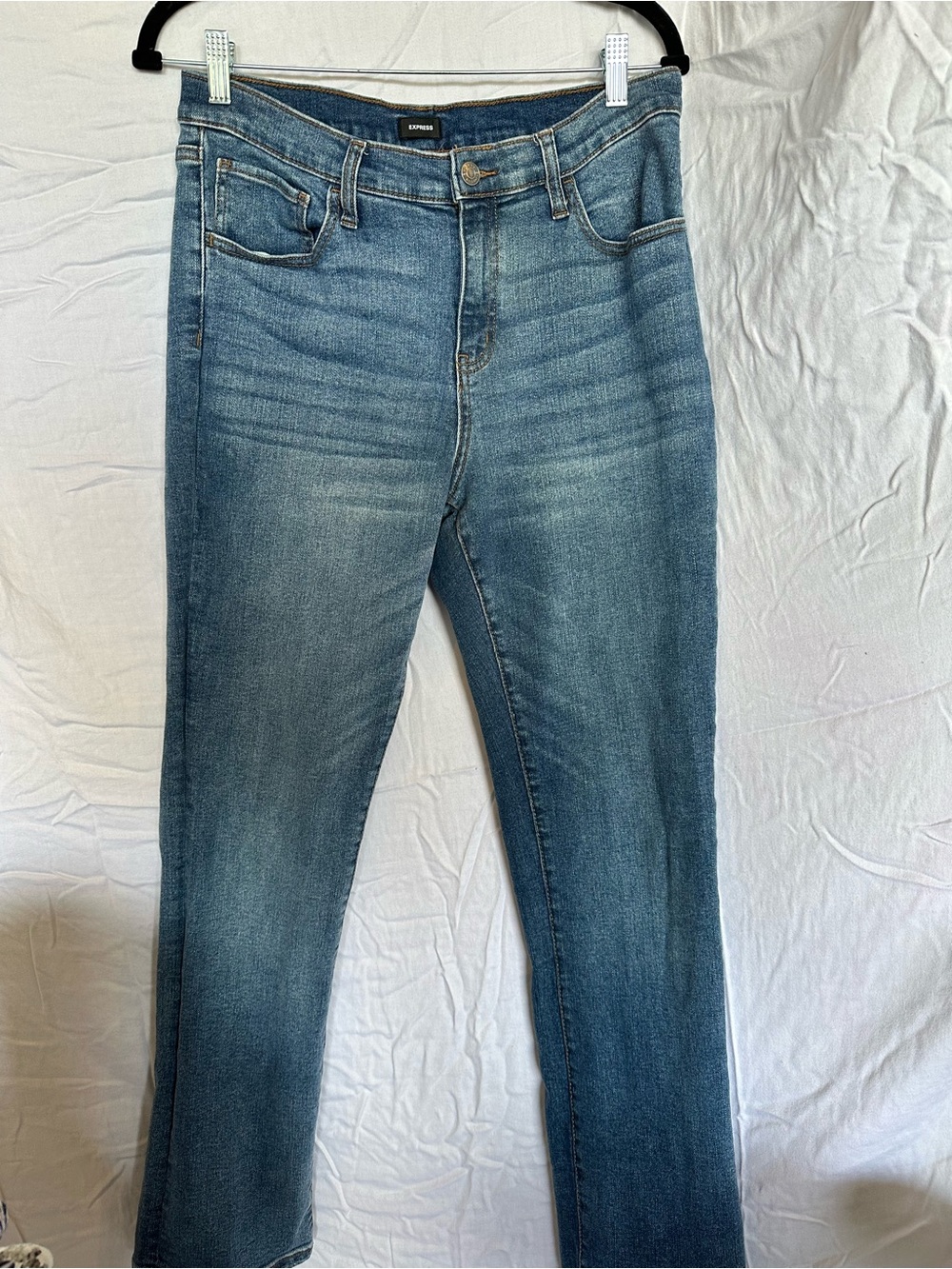 Express Women’s Straight Leg Jeans in Light-Medium Blue Wash